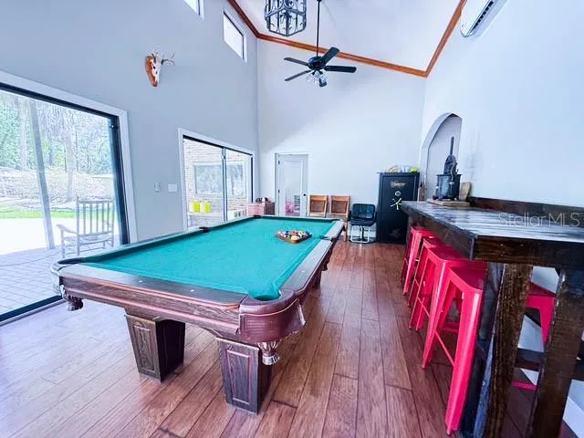 Sun room vaulted ceiling