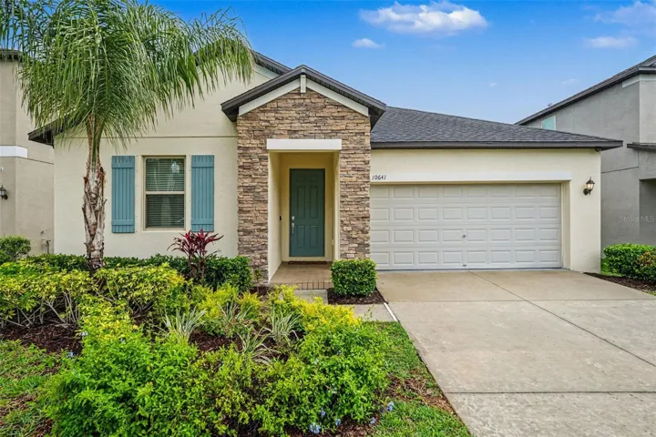 Gorgeous Home in Resort Style Community