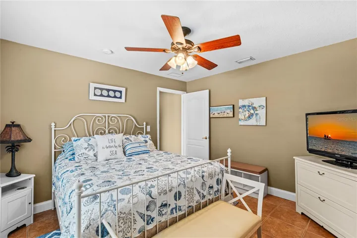 Guest Bedroom 1