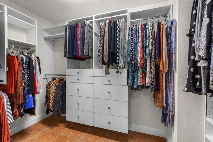 Roomy & Organized Primary Closet
