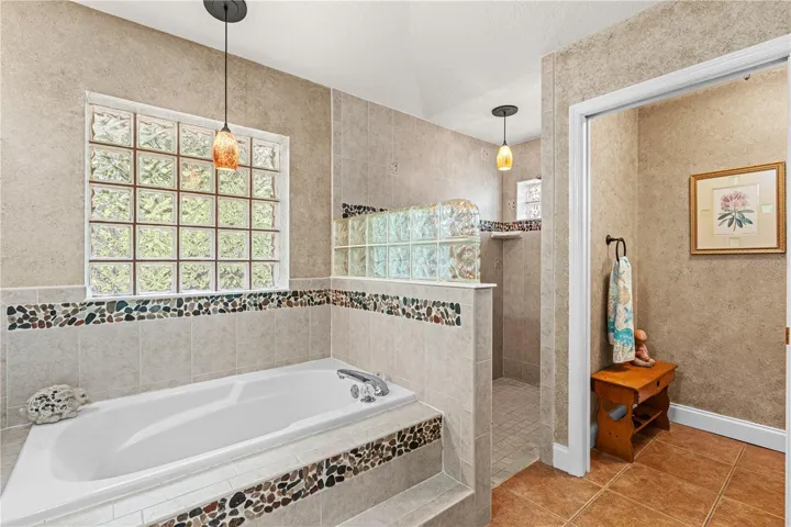 Huge Primary Bath