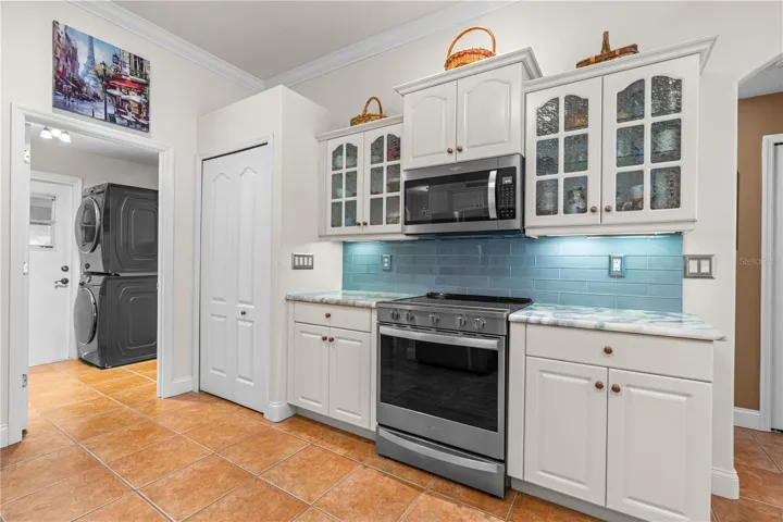 Stainless & Granite in Kitchen