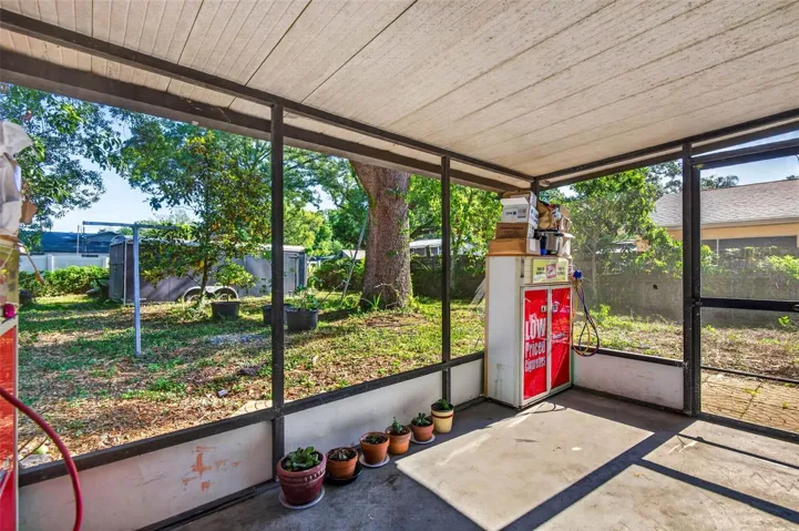 Screened Patio