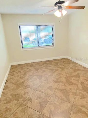 Primary Bedroom Pic #1