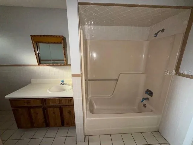 1170