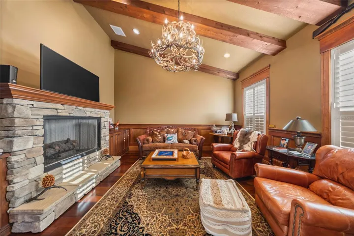 Secondary Living Room