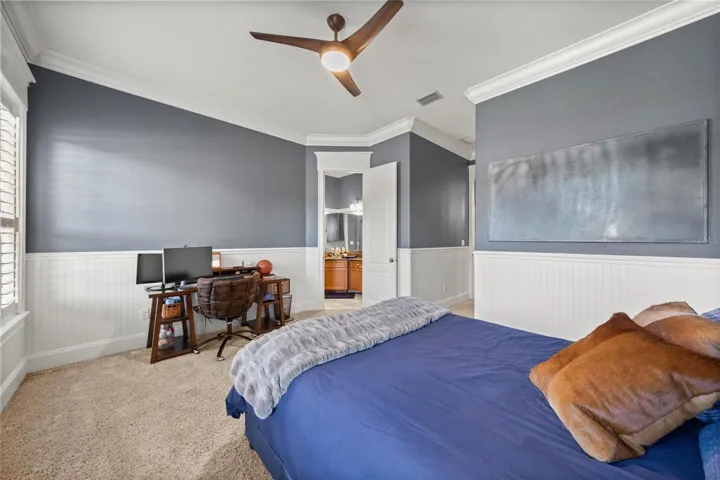 Oversized Guest Bedroom w/ En-Suite (3 of 3)