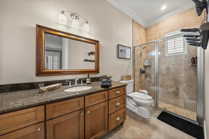 En-Suite in Guest Bed 2 of 3