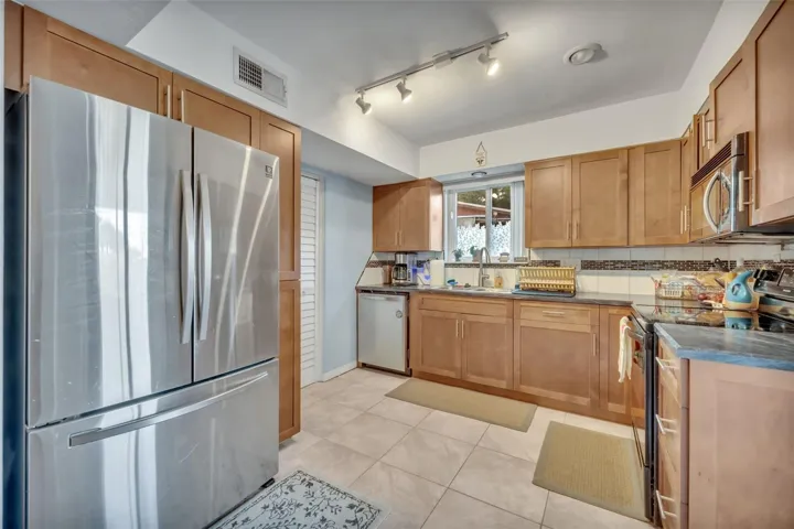 Beautiful, remodeled kitchen.