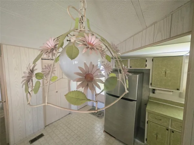 70'S Retro Style Chandelier