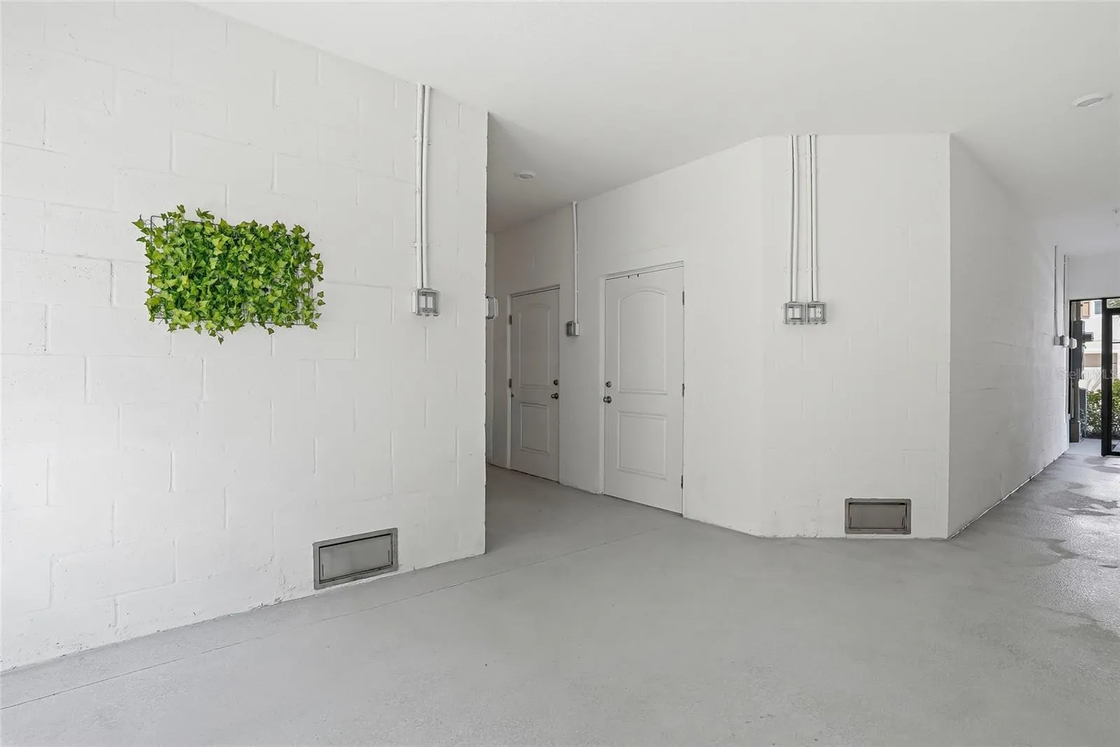 First floor - empty