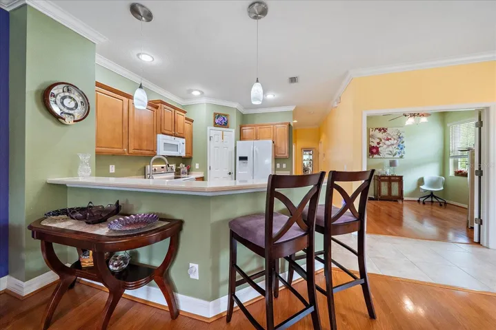 Breakfast Bar