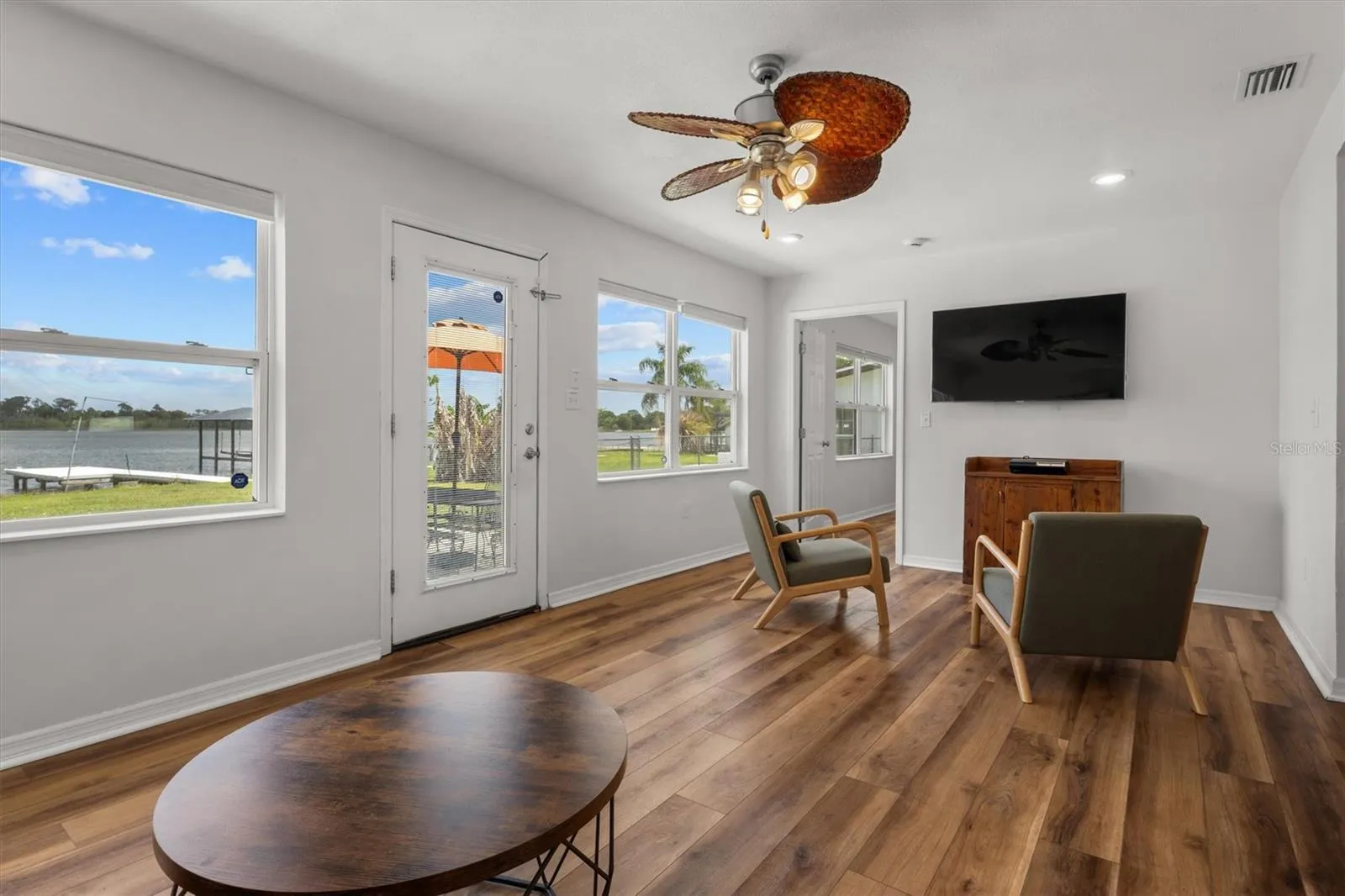 Lakeview living room
