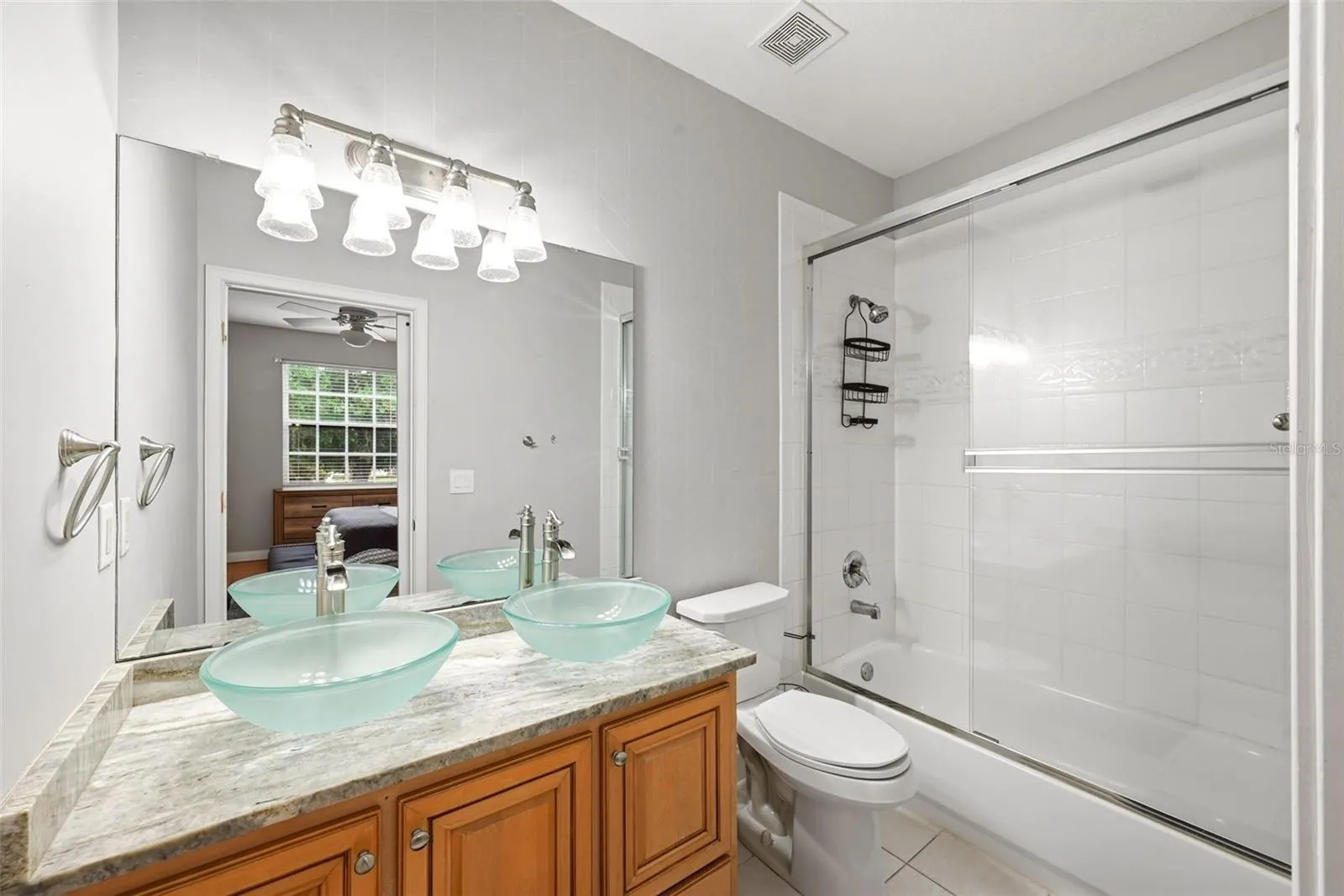 2nd bedroom bathroom