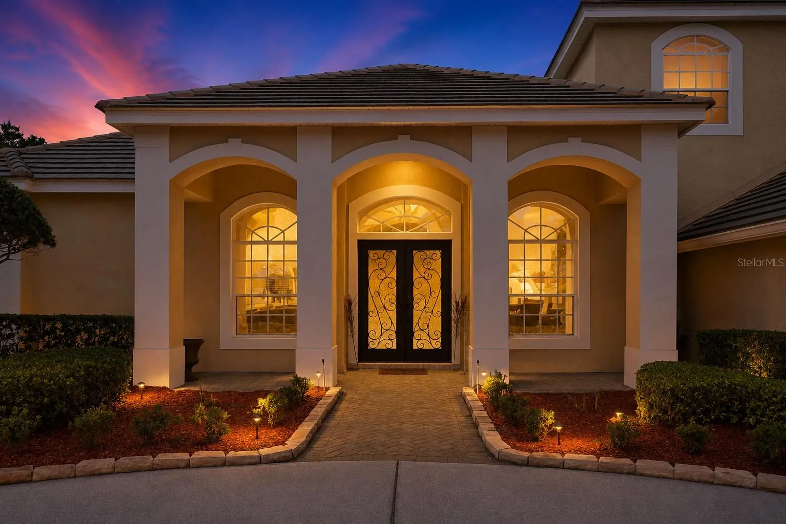 Grand Entry Way