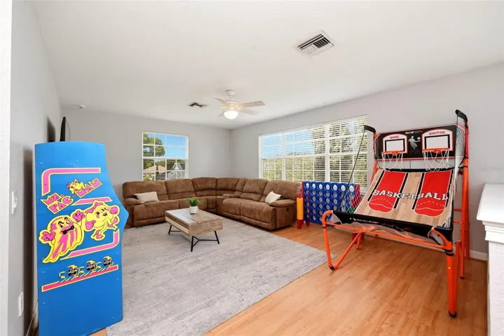 2nd floor Game room