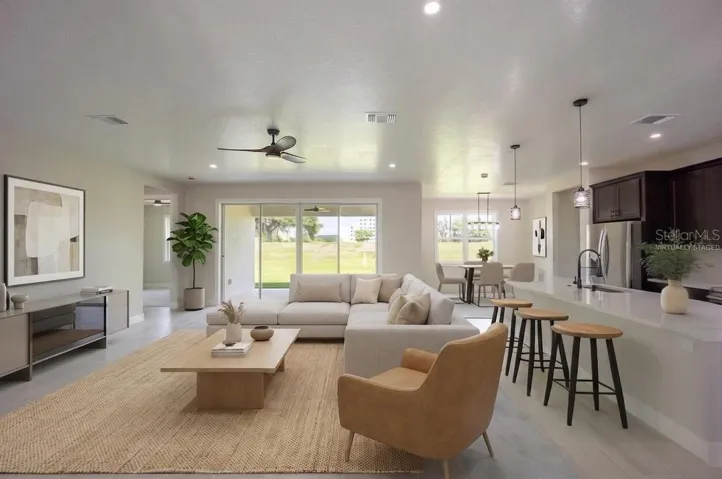 Virtually staged main area