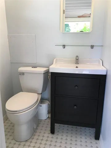 Second bathroom