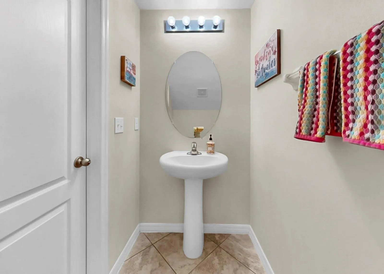 1st Floor 1/2 Bath