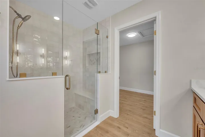 Primary shower