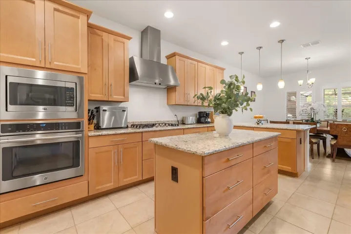 Spacious Kitchen