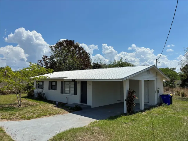 Corner lot