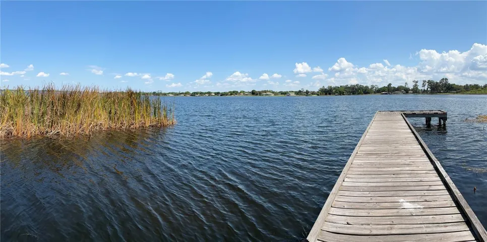 On the lake or on the shore, you will relax