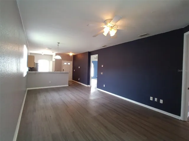 Living room/ Dining room