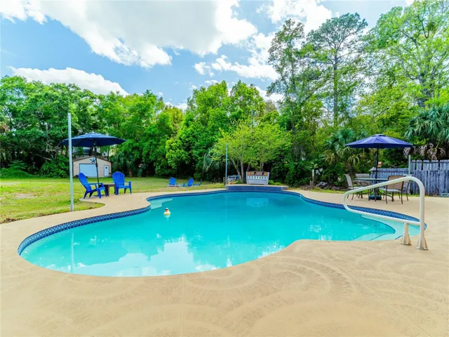 INGROUND POOL
