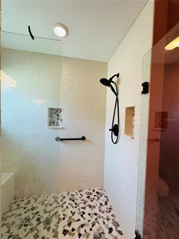 MASTER BATHROOM SHOWER