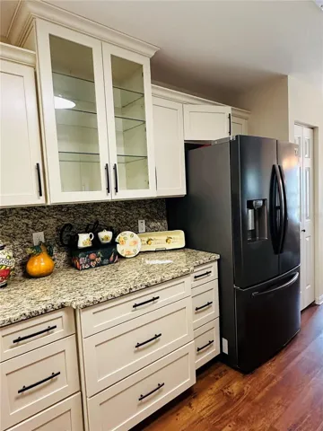 STAINLESS STEEL APPLIANCES