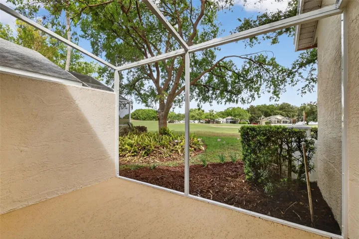 Primary bedroom screened patio
