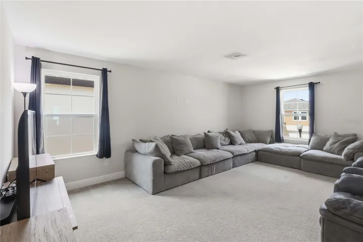 Versatile Bonus Space for Family Gatherings