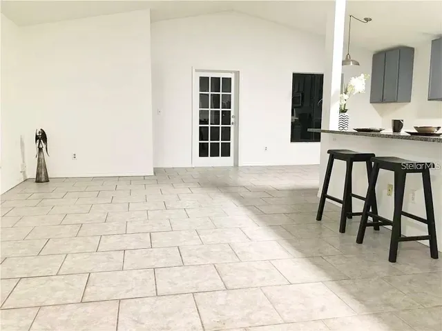 Living room fitting any furniture composition