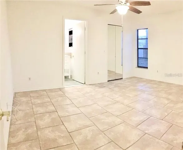 Spacious en-suite master bedroom