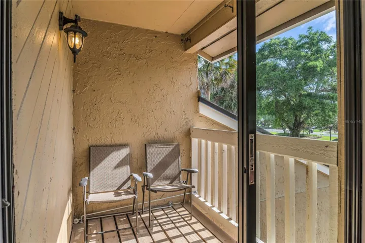primary suite balcony