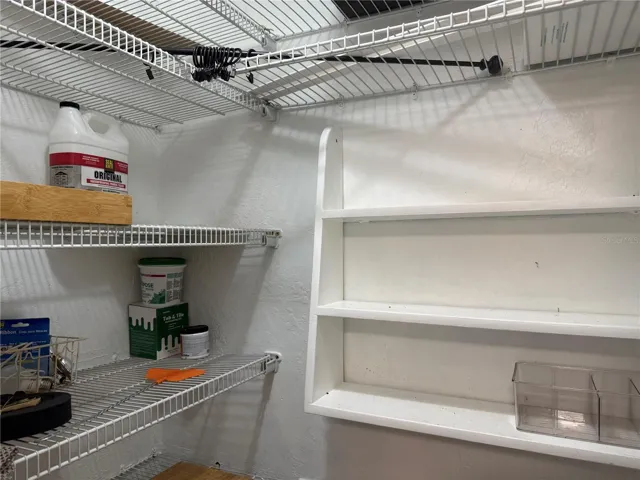 Walking-in kitchen pantry
