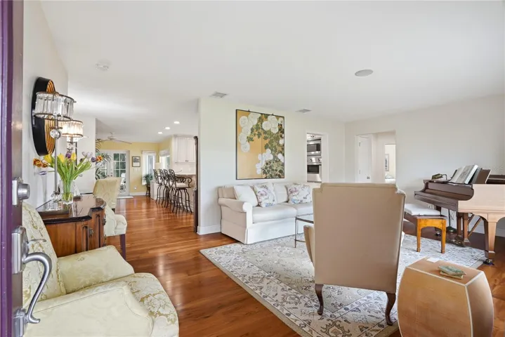 Formal Livingroom