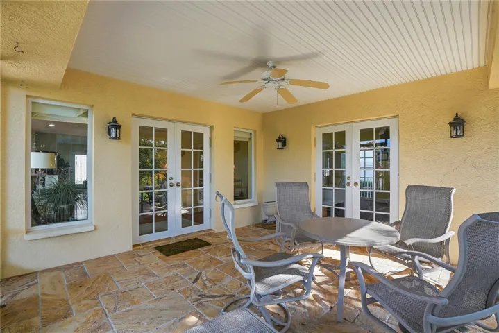 Large Screened in Patio to Family Room and Office