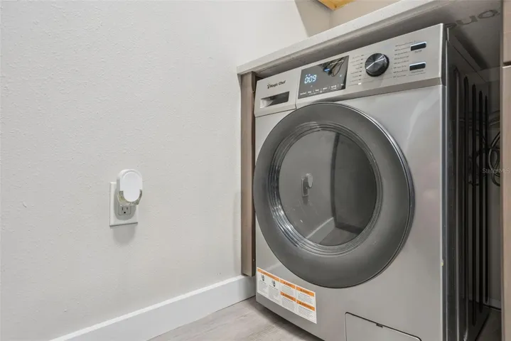 WASHER/DRYER