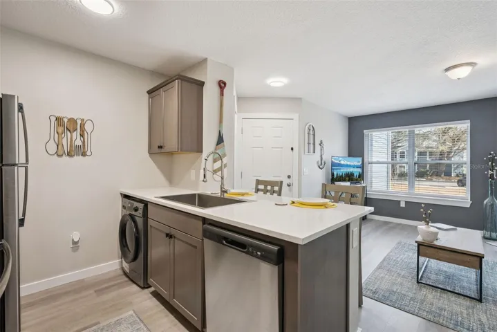 OPEN CONCEPT LIVING AREA