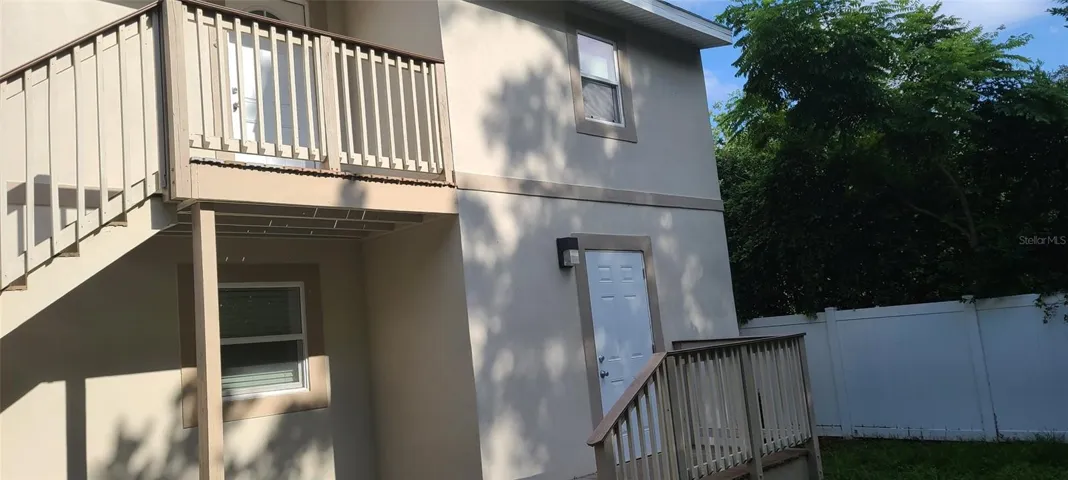 Front it is the 2nd floor
