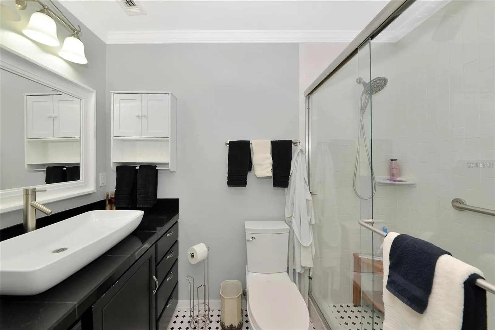 Walk in shower