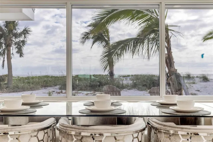 Ocean view from Dining area