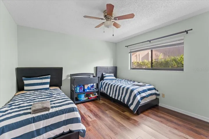 Guest bedroom