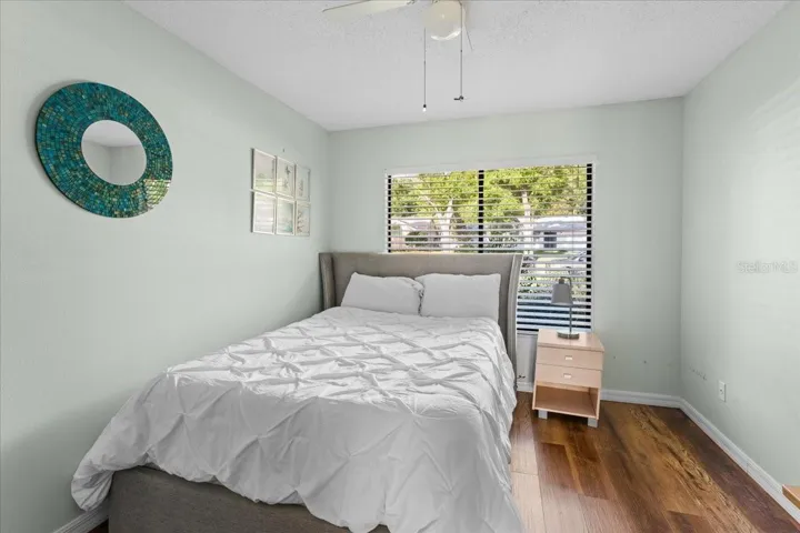 Guest bedroom