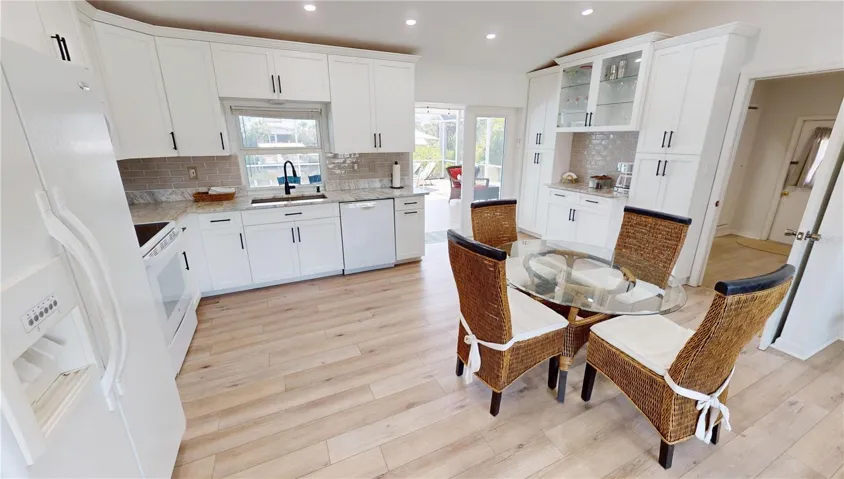 Large updated kitchen area