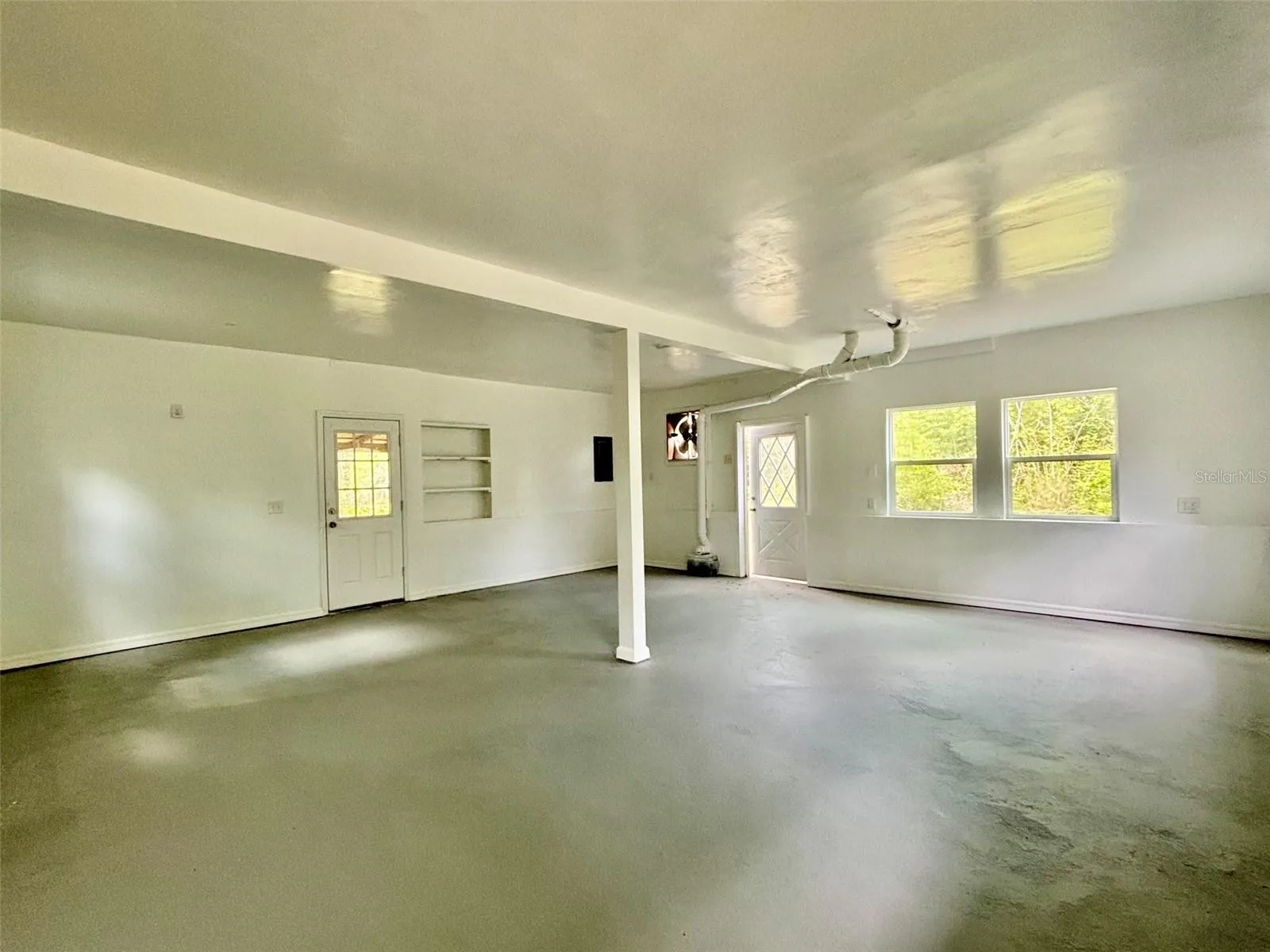 Tree House - Worshop (Downstairs)