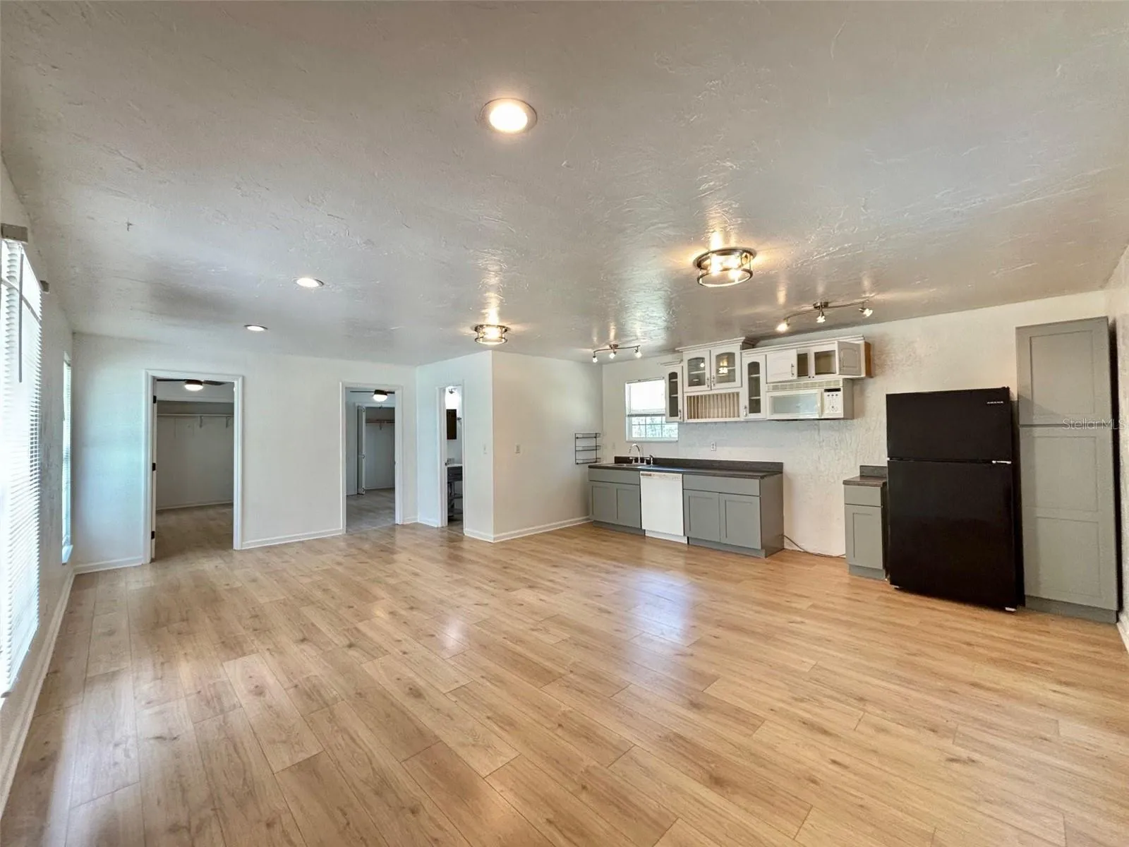 In-Law Living Room &amp; Kitchen