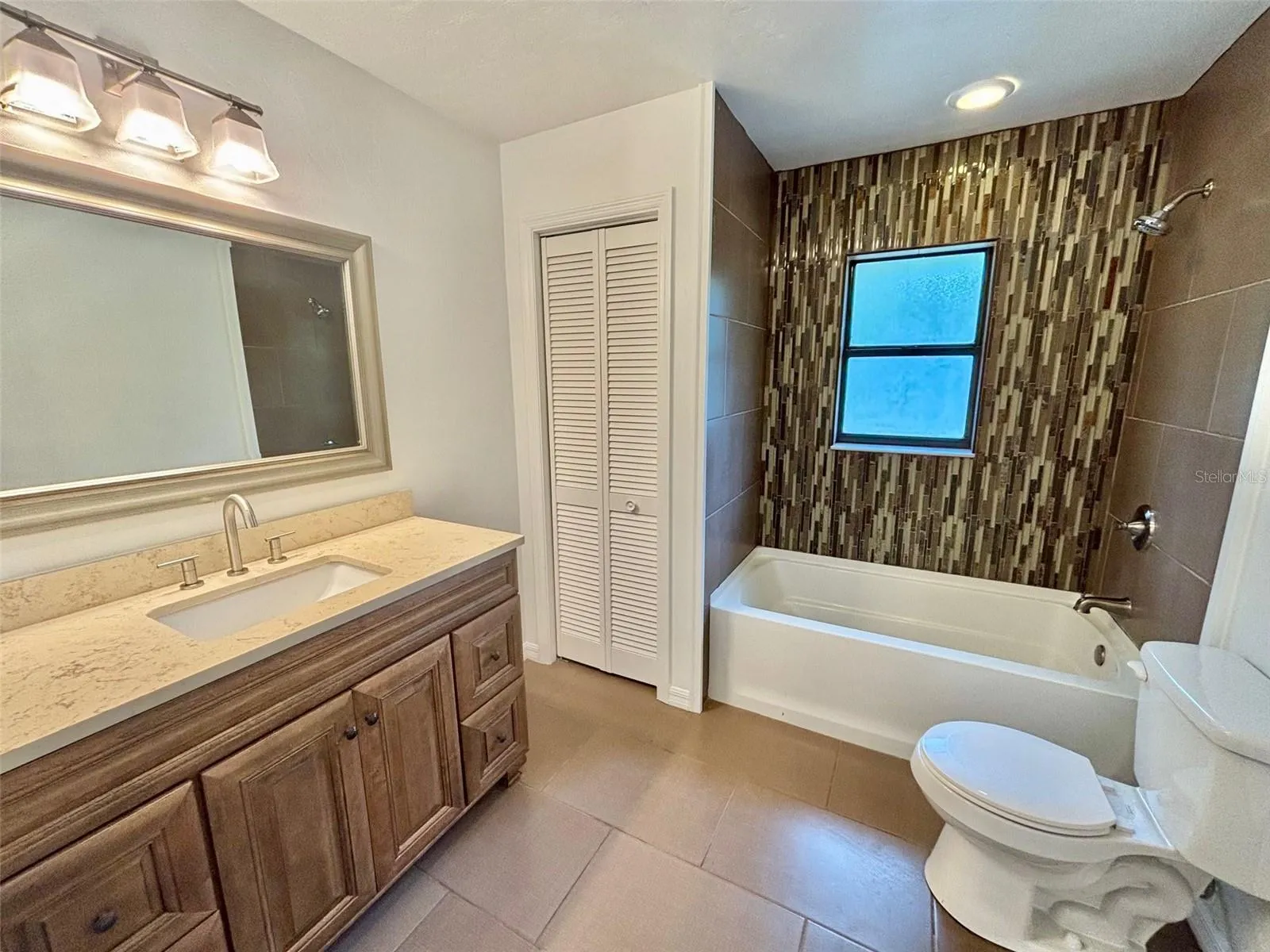 Kid's Bathroom